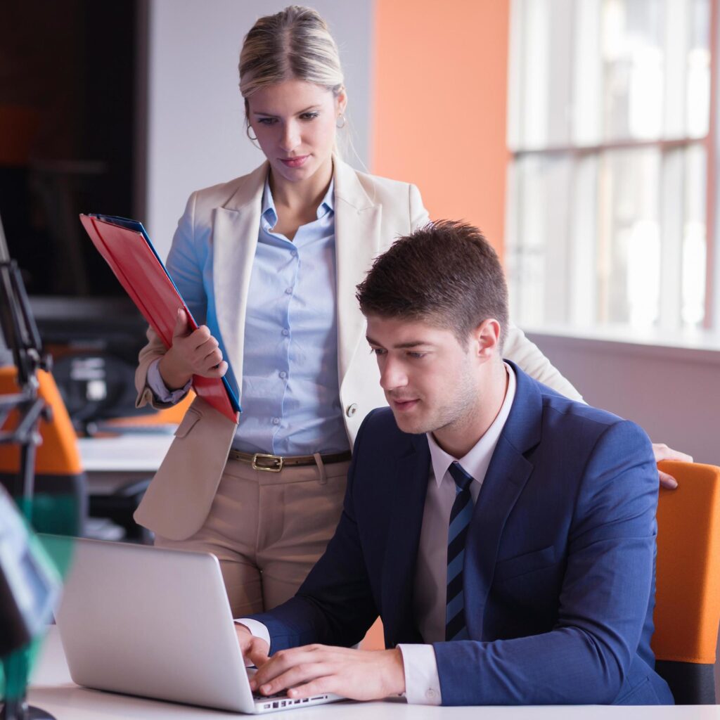 business-people-group-at-office-free-photo